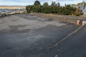 鷹の松墓地公園