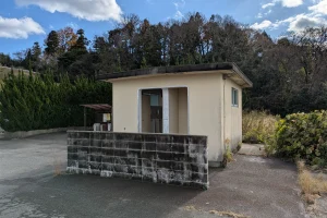 鷹の松墓地公園