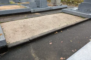 鷹の松墓地公園