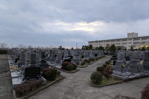 松任北部墓地公苑